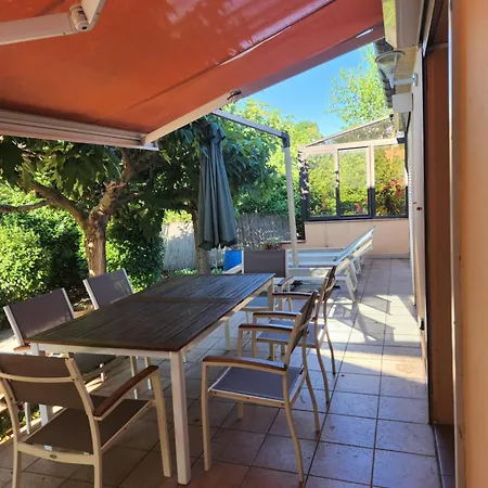 Villa Cossue Spacieuse Climatisee Saint-Chinian